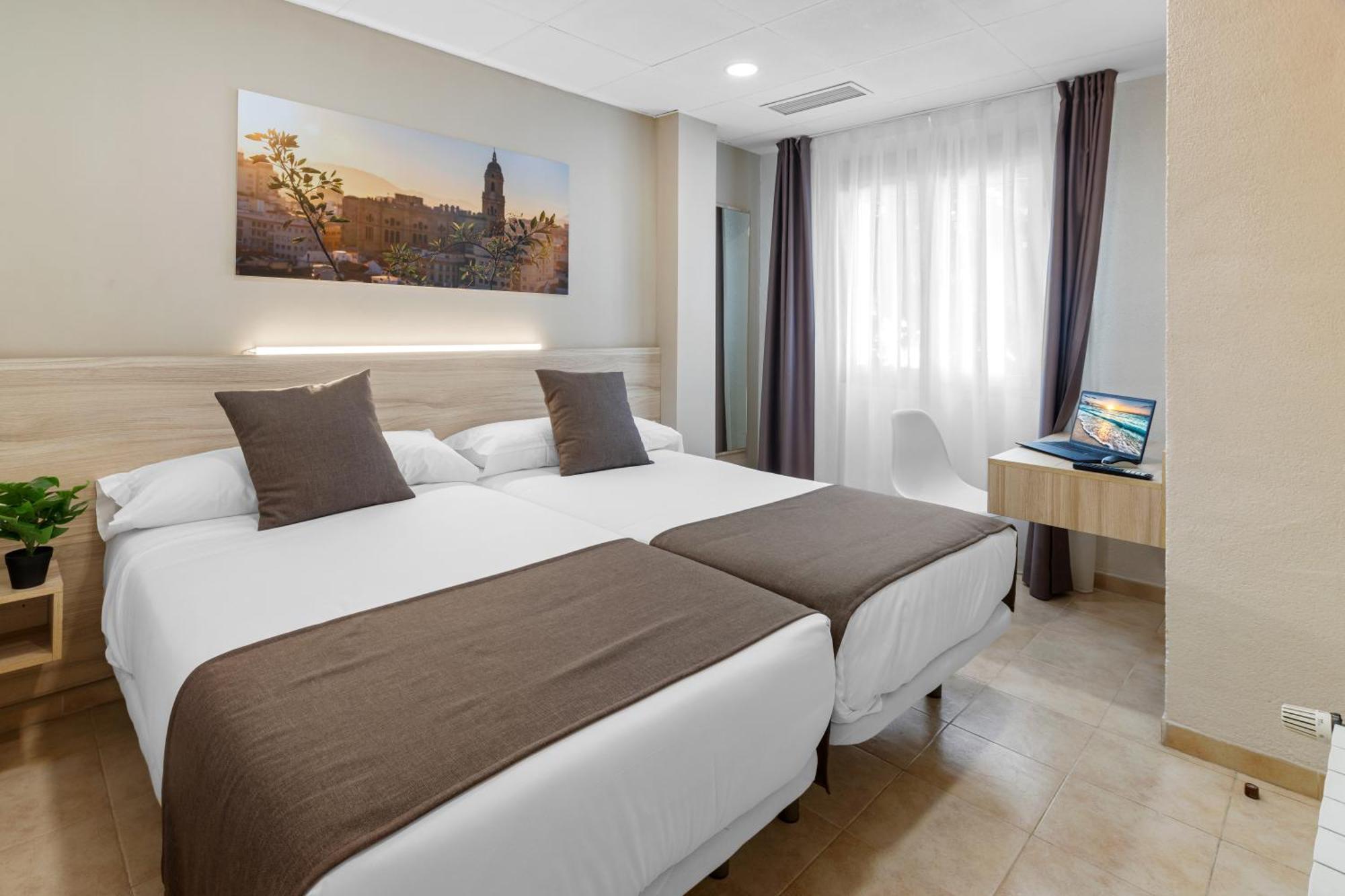 Vas Malaga Ciudad Hotell Exteriör bild