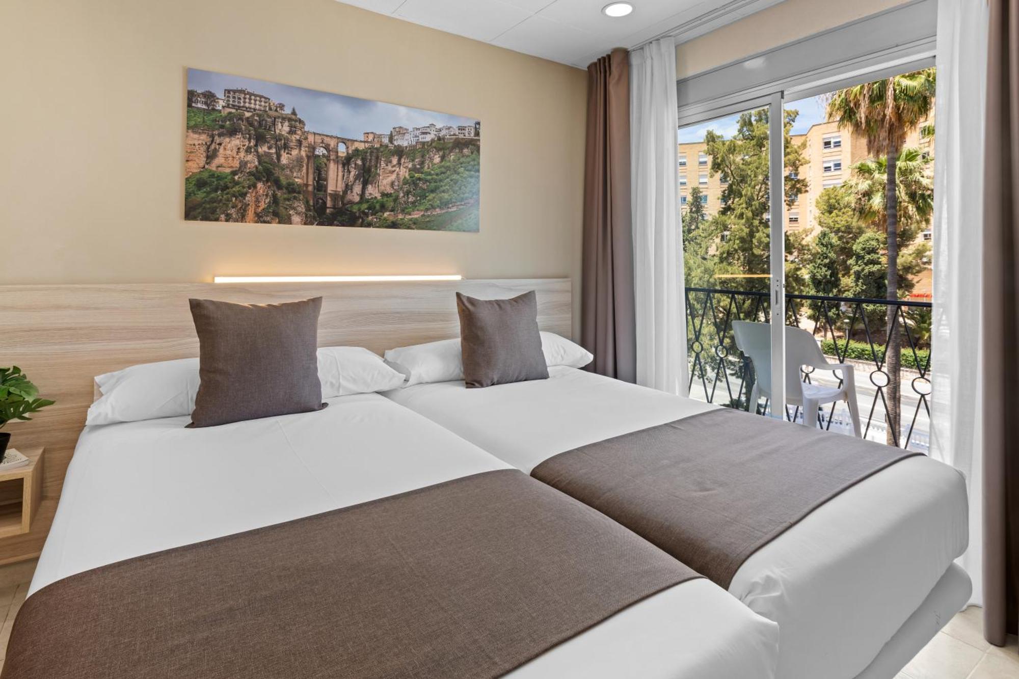 Vas Malaga Ciudad Hotell Exteriör bild