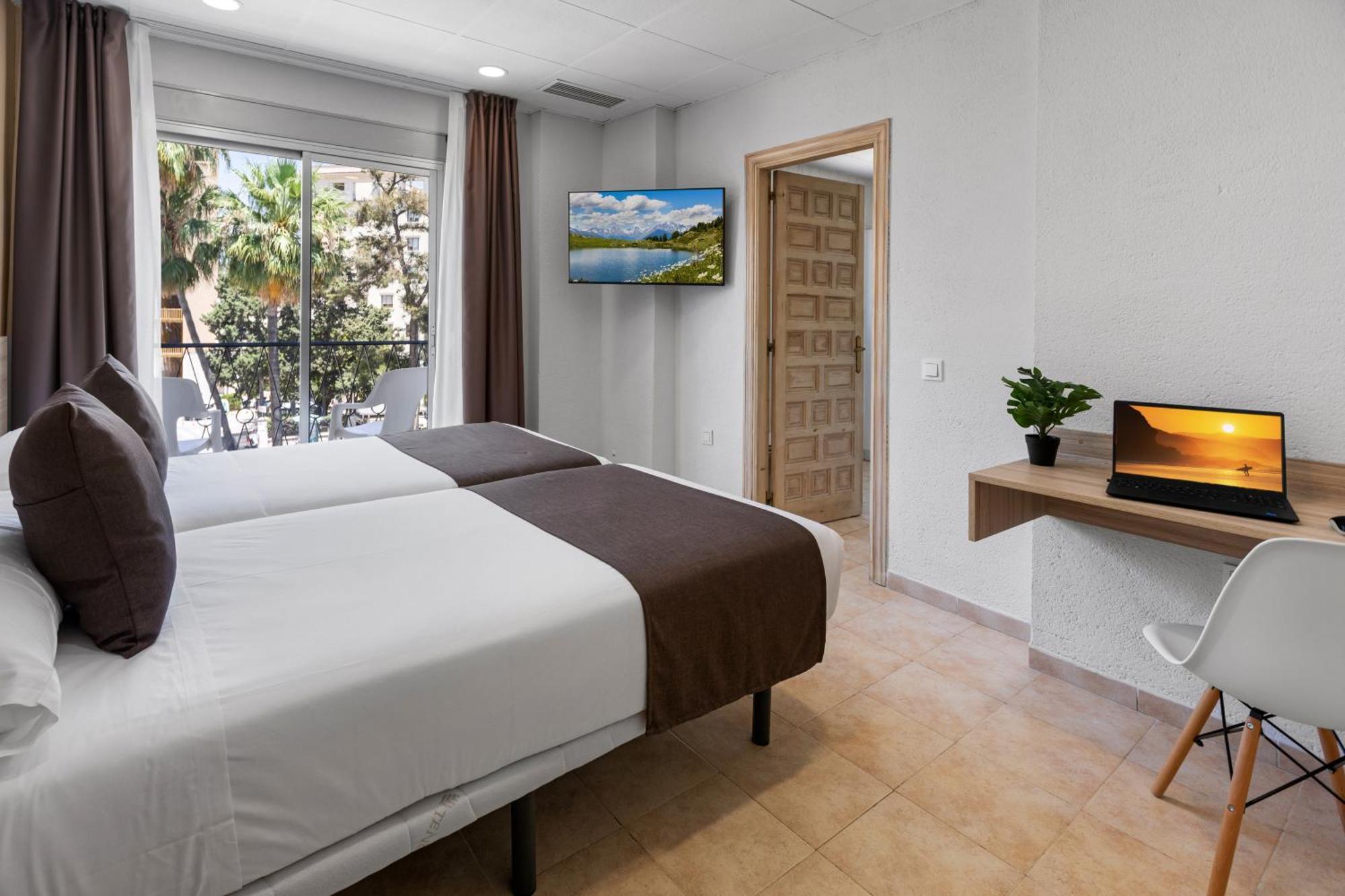 Vas Malaga Ciudad Hotell Exteriör bild